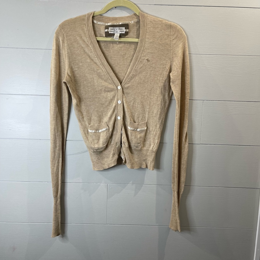 Abercrombie & Fitch | Y2K Lightweight Tan Button Front Cardigan Size Medium